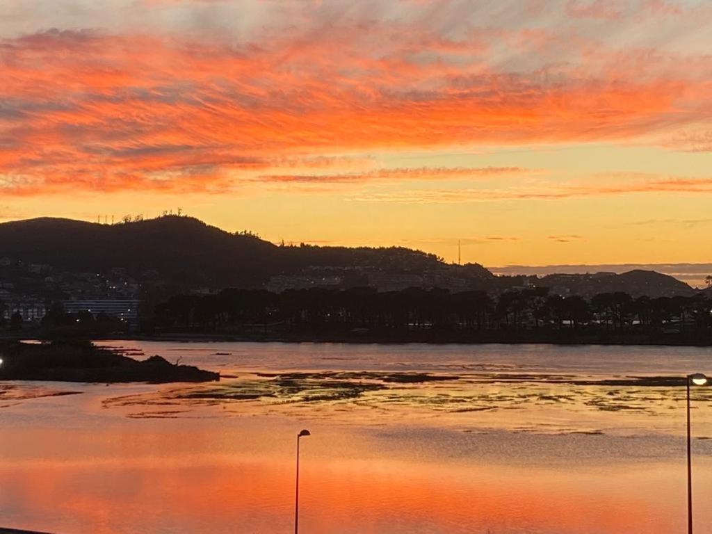 Atico Muy Luminoso E Increibles Vistas Appartement Baiona Buitenkant foto